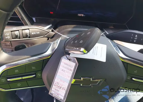 2025 Chevrolet Suburban 4Wd Z71 from USA, damaged, VIN 1GNS6DRD7SR228586